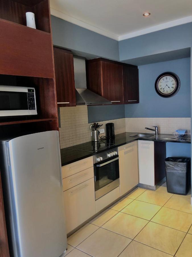 Icon Self Catering Apartment In Cape Town Near Waterfront And Cticc ภายนอก รูปภาพ